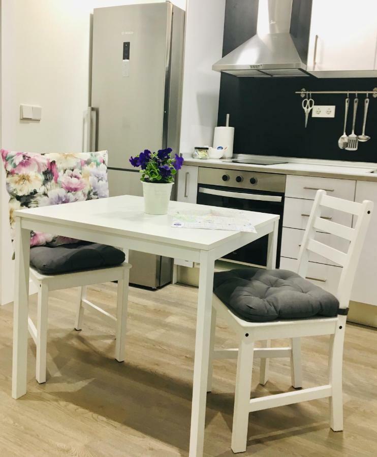 Zaragoza Centro Spain - Apartamento Nuevo Y Facilidad De Parking Екстериор снимка